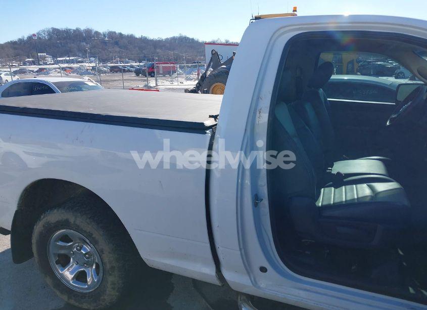 Photo 8 of 2010 Dodge Ram 1500 ST (VIN 3D7JB1EK0AG160221)