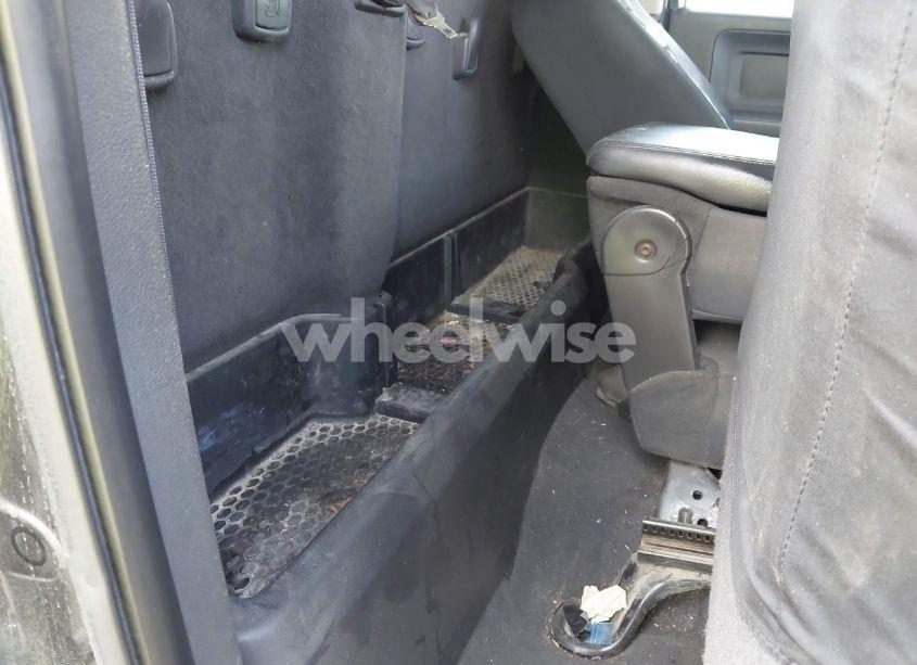 Photo 8 of 2010 Dodge Ram 1500 ST (VIN 3D7JB1EK8AG105144)