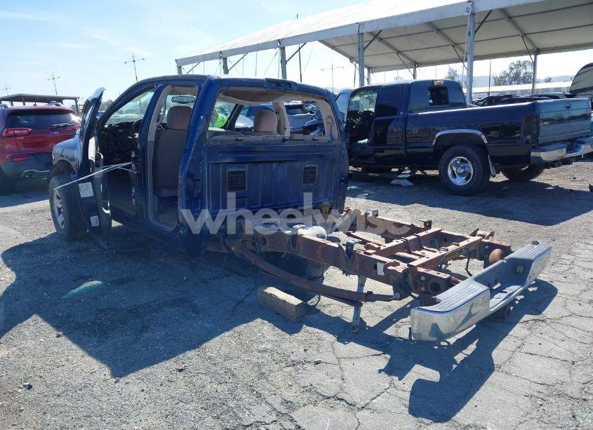 Photo 3 of 2003 Dodge Ram 2500 SLT/LARAMIE/ST (VIN 3D7KA28C13G785344)