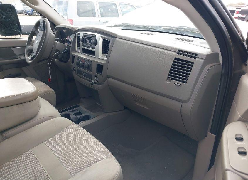 Photo 5 of 2008 Dodge Ram 1500 SXT/SLT (VIN 3D7KR19D58G101400)