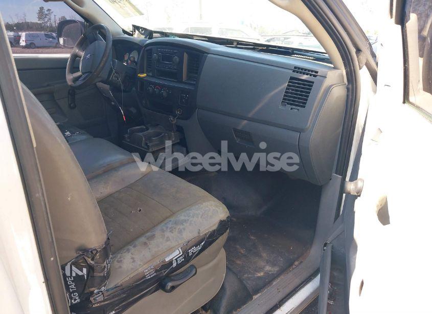 Photo 5 of 2006 Dodge Ram 2500 ST/SLT (VIN 3D7KR26DX6G181770)