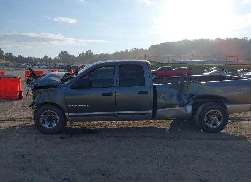 Photo 14 of 2005 Dodge Ram 2500 SLT/LARAMIE (VIN 3D7KR28C05G738026)