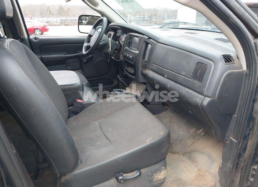 Photo 5 of 2005 Dodge Ram 2500 ST (VIN 3D7KR28C95G742978)