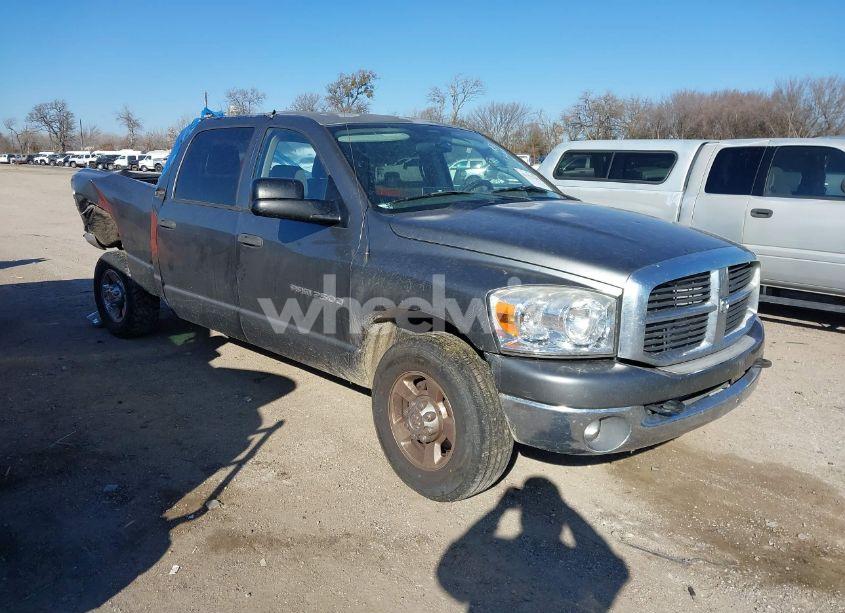 2006 Dodge Ram 2500 SLT (VIN 3D7KR29C06G192554) main photo