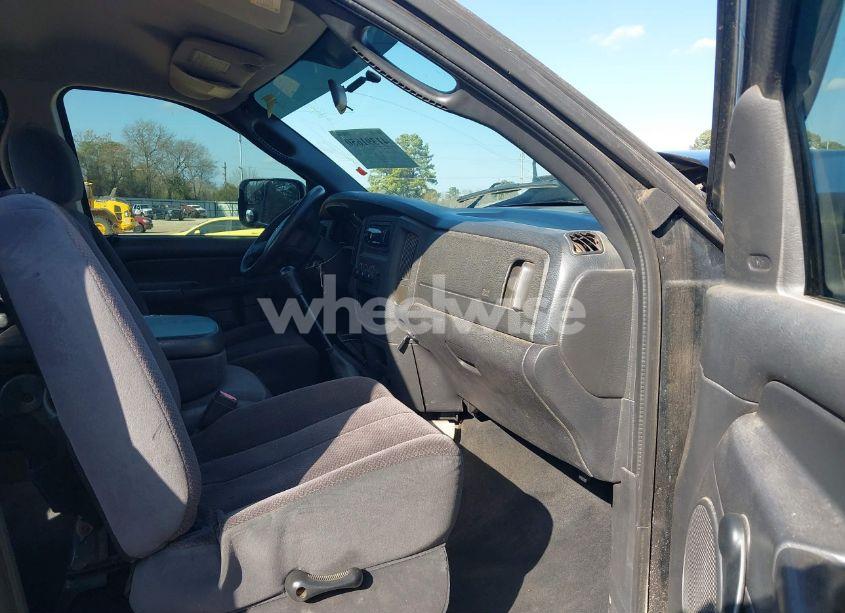 Photo 5 of 2005 Dodge Ram 2500 ST (VIN 3D7KS28C35G726778)