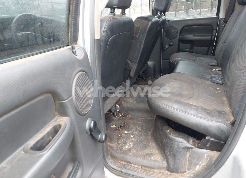 Photo 8 of 2005 Dodge Ram 2500 ST (VIN 3D7KS28C85G725903)