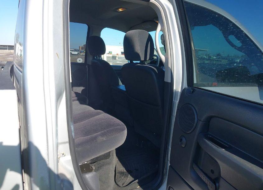 Photo 8 of 2005 Dodge Ram 2500 SLT/LARAMIE (VIN 3D7KS28C85G760506)