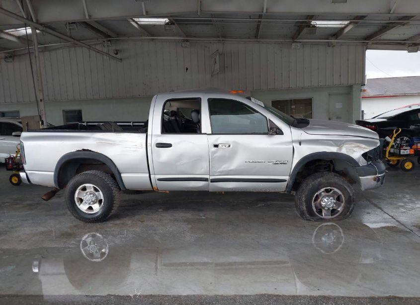 Photo 13 of 2005 Dodge Ram 2500 SLT/LARAMIE (VIN 3D7KS28D15G900520)