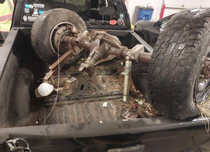 Photo 12 of 2005 Dodge Ram 2500 SLT/LARAMIE (VIN 3D7KS28D25G811135)