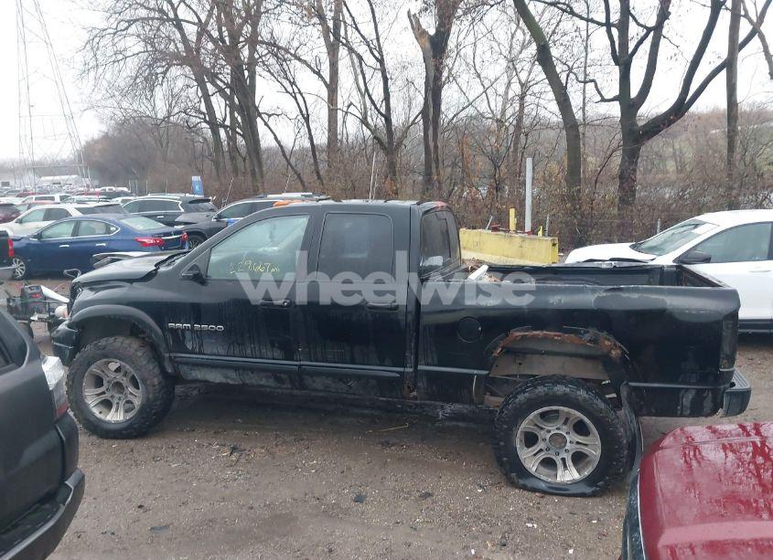 Photo 14 of 2004 Dodge Ram 2500 SLT/LARAMIE (VIN 3D7KU28674G157825)