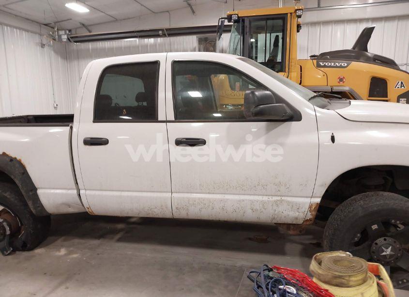 Photo 13 of 2004 Dodge Ram 2500 SLT/LARAMIE (VIN 3D7KU28C64G234741)