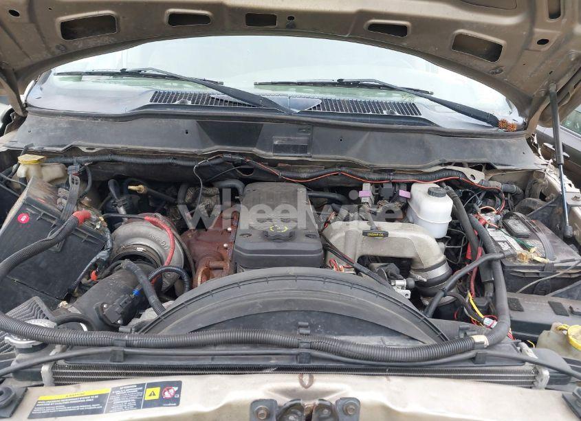 Photo 10 of 2004 Dodge Ram 2500 SLT/LARAMIE (VIN 3D7KU28C74G203434)