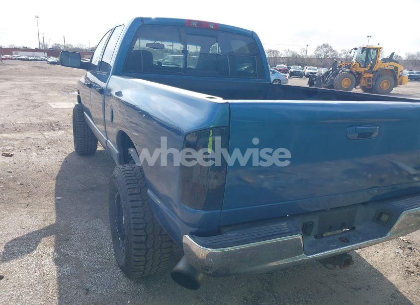 Photo 3 of 2003 Dodge Ram 2500 SLT/LARAMIE/ST (VIN 3D7KU28C83G820713)