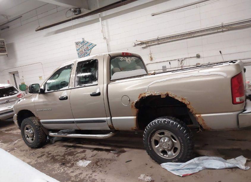 Photo 14 of 2004 Dodge Ram 2500 SLT/LARAMIE (VIN 3D7KU28D94G110780)