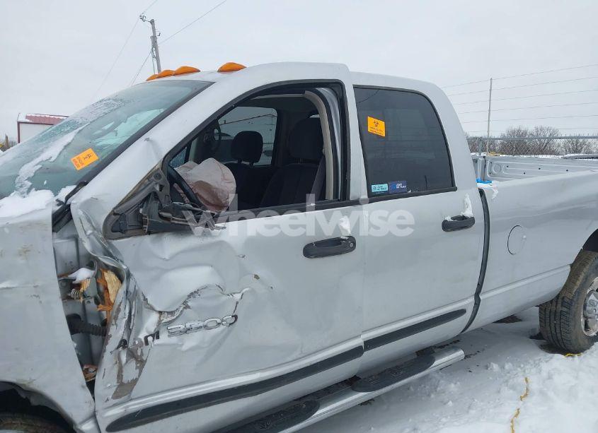 Photo 14 of 2005 Dodge Ram 3500 SLT/LARAMIE (VIN 3D7LS38C45G825555)