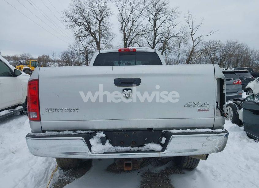Photo 16 of 2005 Dodge Ram 3500 SLT/LARAMIE (VIN 3D7LS38C45G825555)