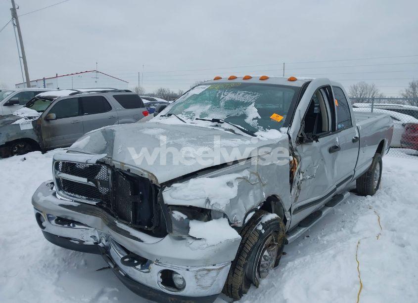 Photo 6 of 2005 Dodge Ram 3500 SLT/LARAMIE (VIN 3D7LS38C45G825555)