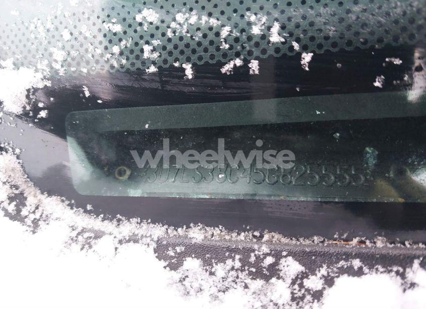 Photo 9 of 2005 Dodge Ram 3500 SLT/LARAMIE (VIN 3D7LS38C45G825555)