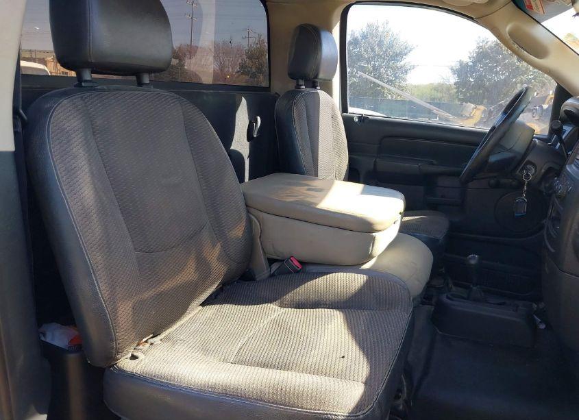 Photo 6 of 2005 Dodge Ram 3500 ST (VIN 3D7MS46C55G749941)