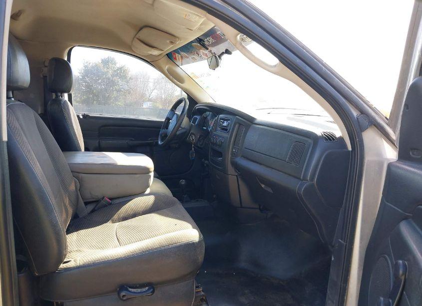 Photo 7 of 2005 Dodge Ram 3500 ST (VIN 3D7MS46C55G749941)