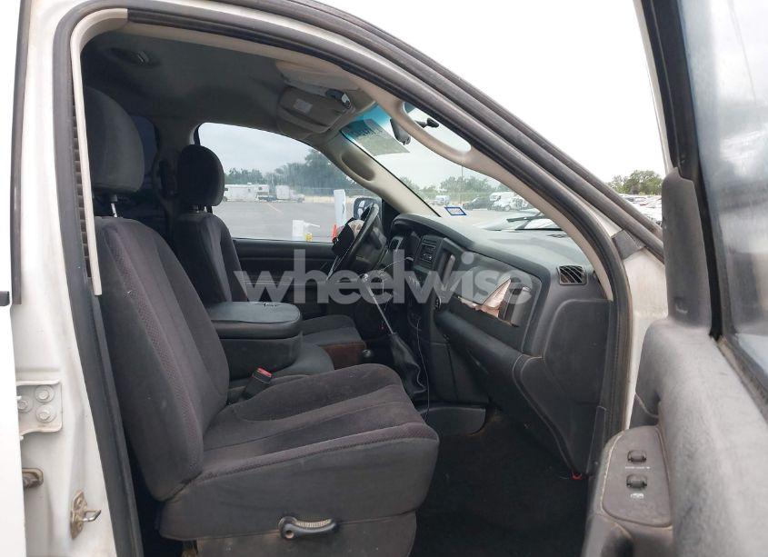 Photo 13 of 2005 Dodge Ram 3500 SLT/LARAMIE (VIN 3D7MS48C05G864623)