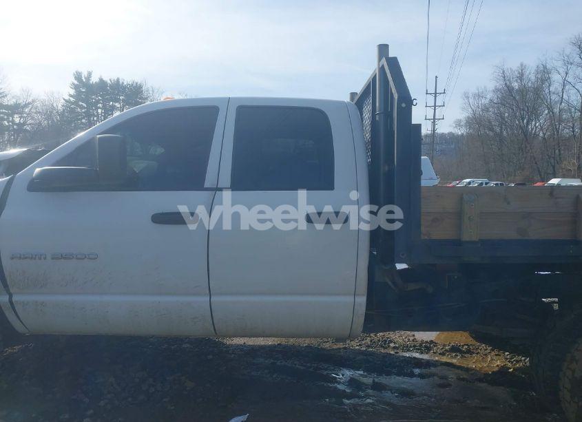 Photo 16 of 2005 Dodge Ram 3500 SLT/LARAMIE (VIN 3D7MS48C15G718490)
