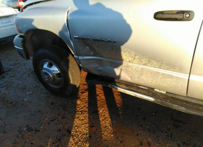 Photo 6 of 2005 Dodge Ram 3500 SLT/LARAMIE (VIN 3D7MS48D45G796674)