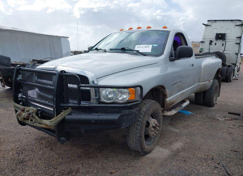 Photo 2 of 2004 Dodge Ram 3500 SLT/LARAMIE (VIN 3D7MU46C44G102214)