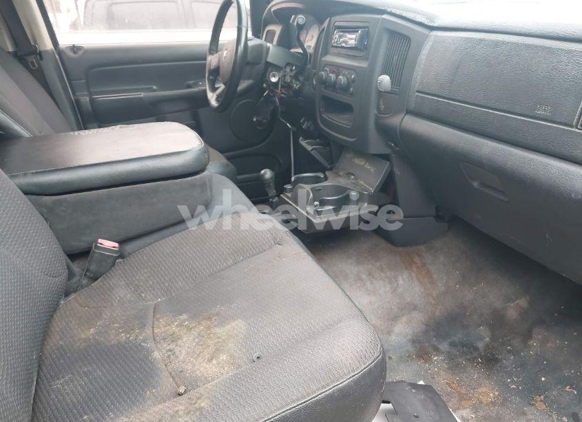 Photo 7 of 2004 Dodge Ram 3500 SLT/LARAMIE (VIN 3D7MU48C24G201739)