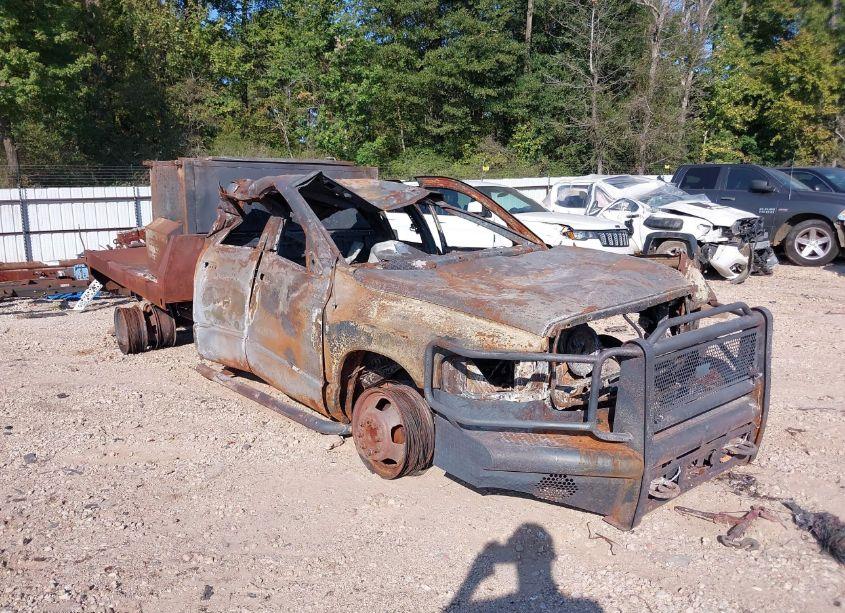 2004 Dodge Ram 3500 SLT/LARAMIE (VIN 3D7MU48C94G201673) main photo