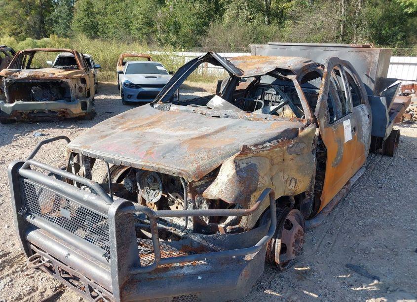 Photo 12 of 2004 Dodge Ram 3500 SLT/LARAMIE (VIN 3D7MU48C94G201673)