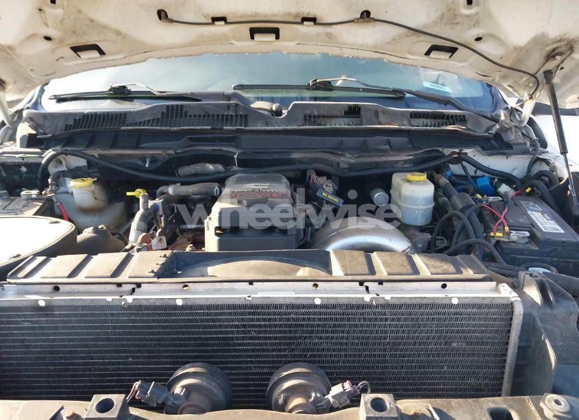 Photo 10 of 2010 Dodge Ram 2500 SLT (VIN 3D7UT2CL2AG161740)