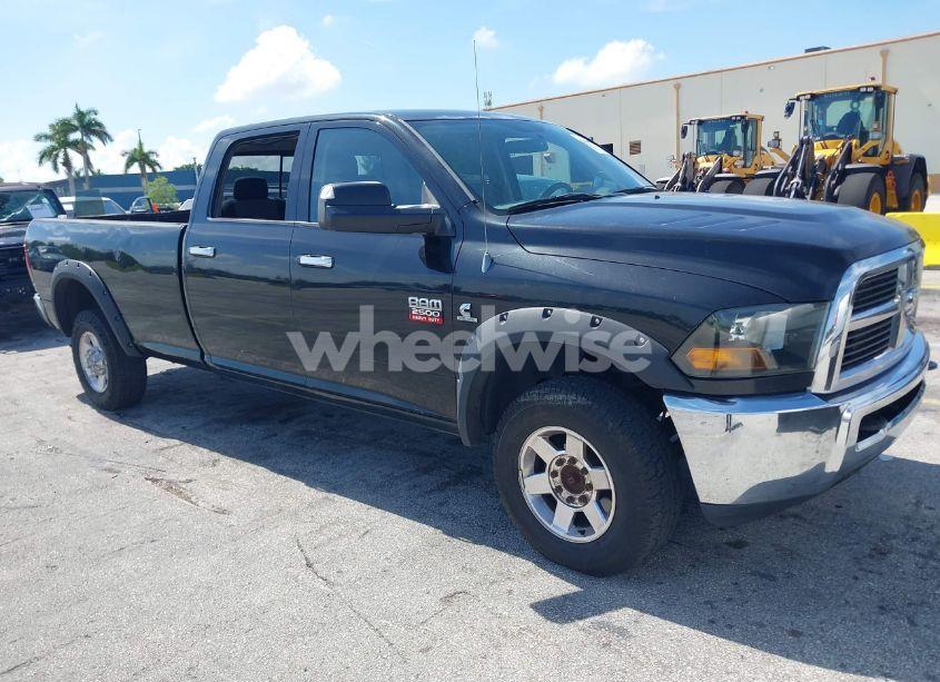 2010 Dodge Ram 2500 SLT (VIN 3D7UT2CL3AG158328) main photo