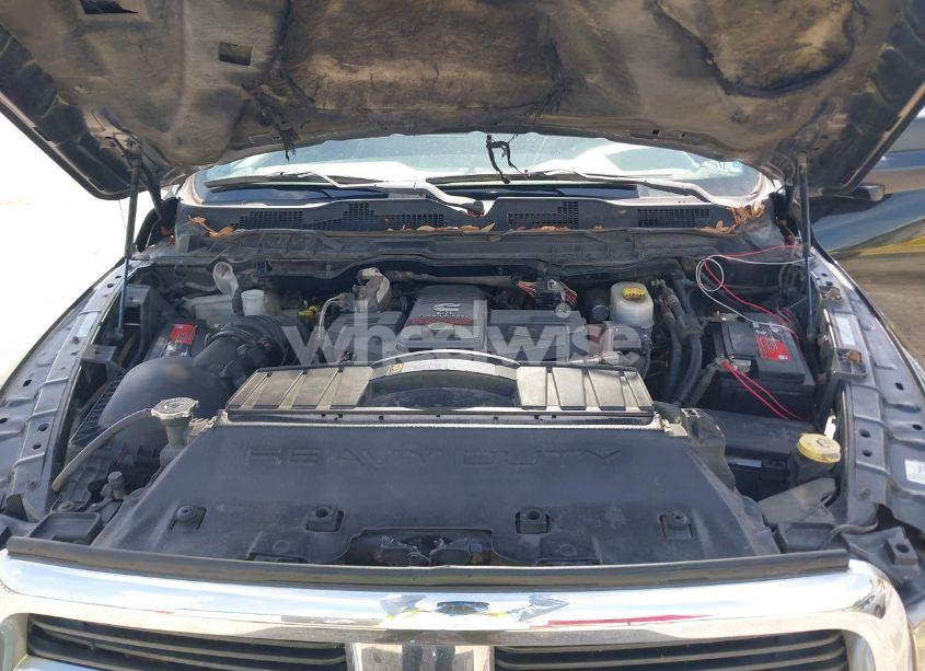 Photo 10 of 2010 Dodge Ram 2500 SLT (VIN 3D7UT2CL3AG158328)