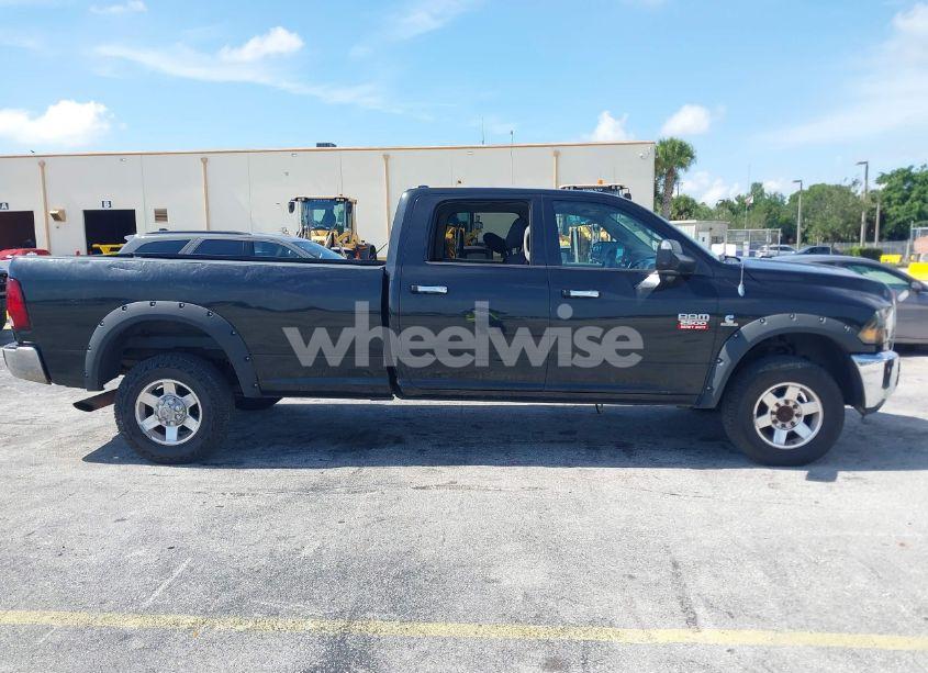 Photo 13 of 2010 Dodge Ram 2500 SLT (VIN 3D7UT2CL3AG158328)