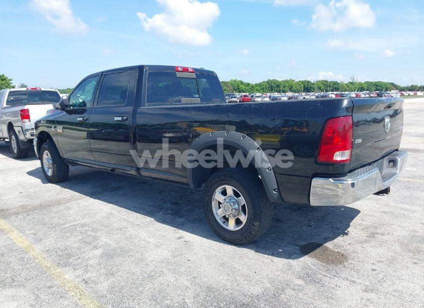 Photo 3 of 2010 Dodge Ram 2500 SLT (VIN 3D7UT2CL3AG158328)