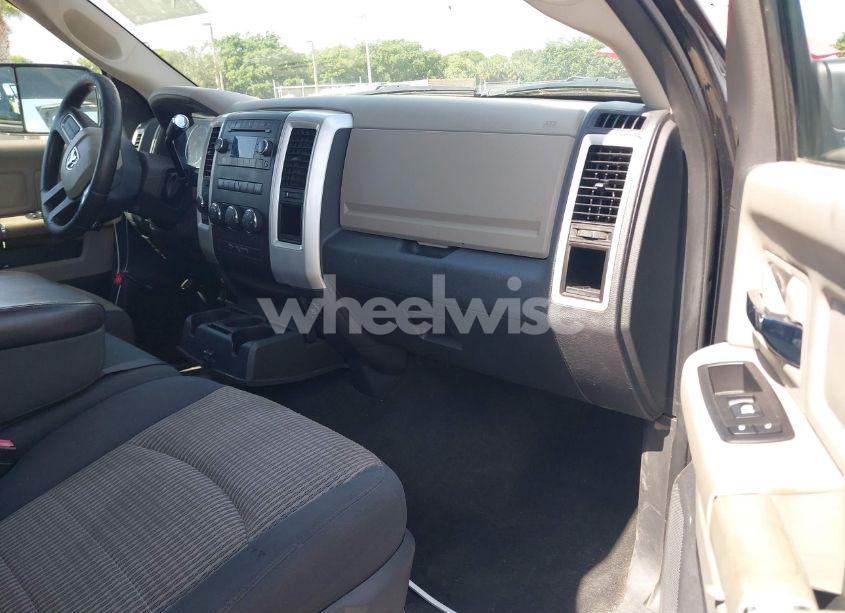 Photo 5 of 2010 Dodge Ram 2500 SLT (VIN 3D7UT2CL3AG158328)