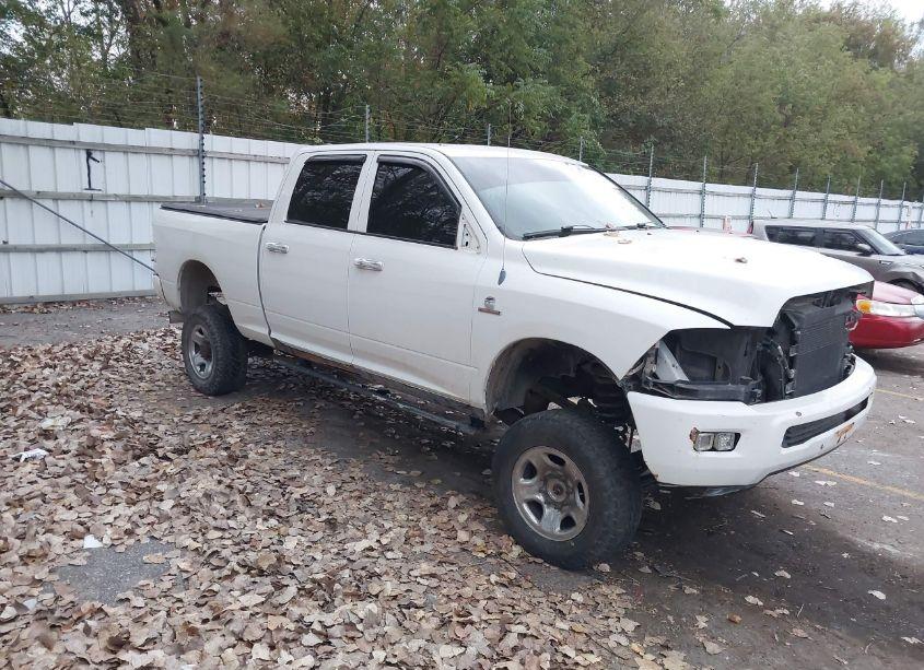 2010 Dodge Ram 2500 SLT (VIN 3D7UT2CL4AG129050) main photo