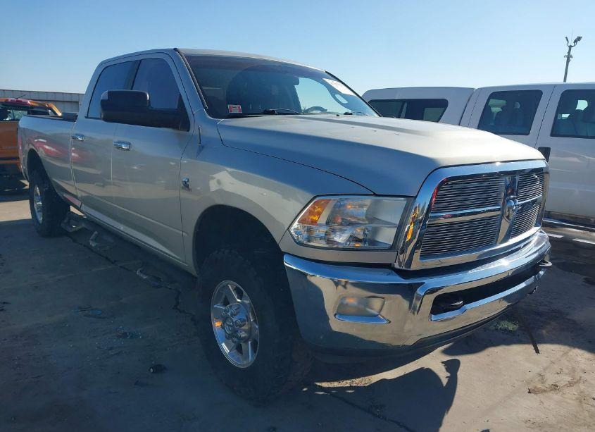2010 Dodge Ram 2500 SLT (VIN 3D7UT2CL8AG159670) main photo