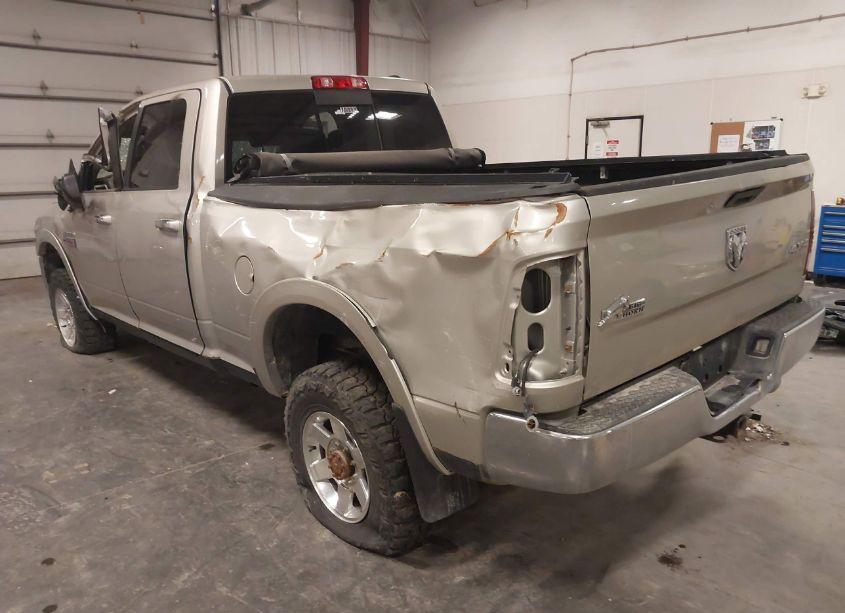 Photo 3 of 2010 Dodge Ram 2500 SLT (VIN 3D7UT2CLXAG146872)