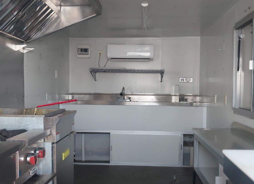 Photo 5 of 2022 Fud Trailers FOOD TRAILER (VIN 3F9F1AA20PM066586)