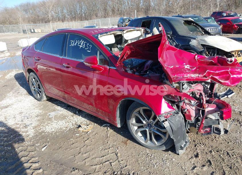2020 Ford Fusion SEL (VIN 3FA6P0CD0LR135218) main photo