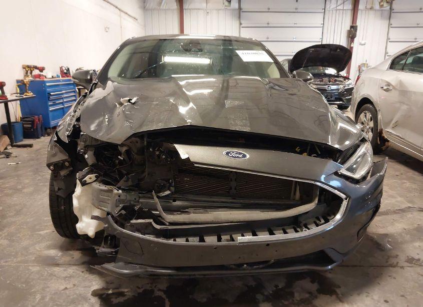 Photo 13 of 2020 Ford Fusion SEL (VIN 3FA6P0CD0LR175699)