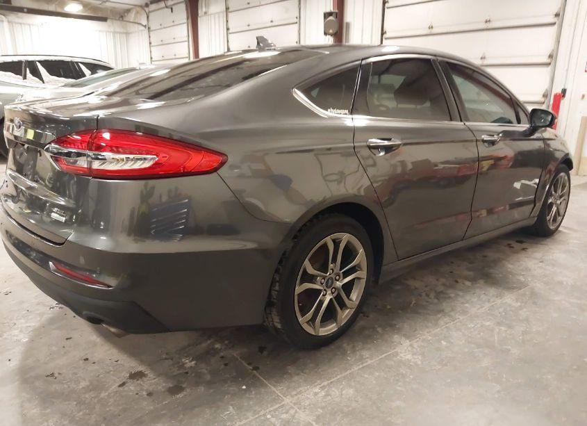Photo 4 of 2020 Ford Fusion SEL (VIN 3FA6P0CD0LR175699)