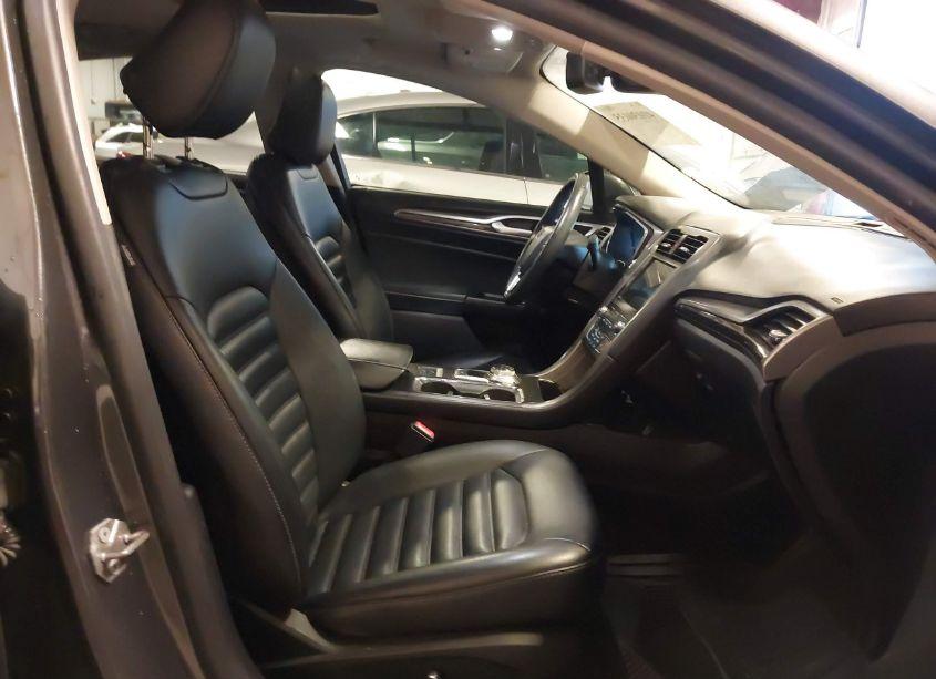 Photo 5 of 2020 Ford Fusion SEL (VIN 3FA6P0CD0LR175699)