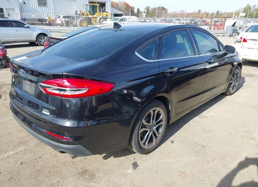 Photo 4 of 2020 Ford Fusion SEL (VIN 3FA6P0CD0LR206367)