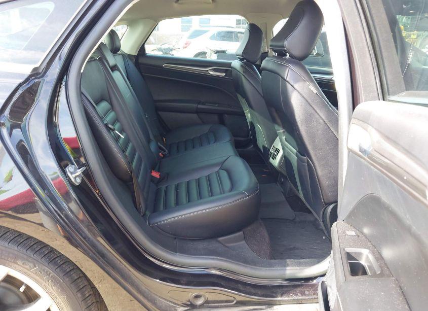 Photo 8 of 2020 Ford Fusion SEL (VIN 3FA6P0CD0LR206367)