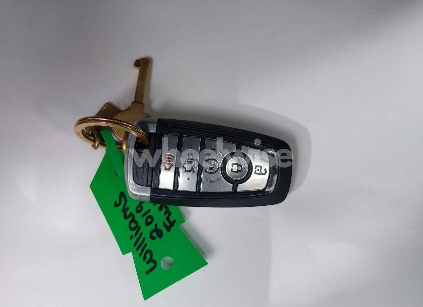 Photo 11 of 2019 Ford Fusion SEL (VIN 3FA6P0CD1KR269590)