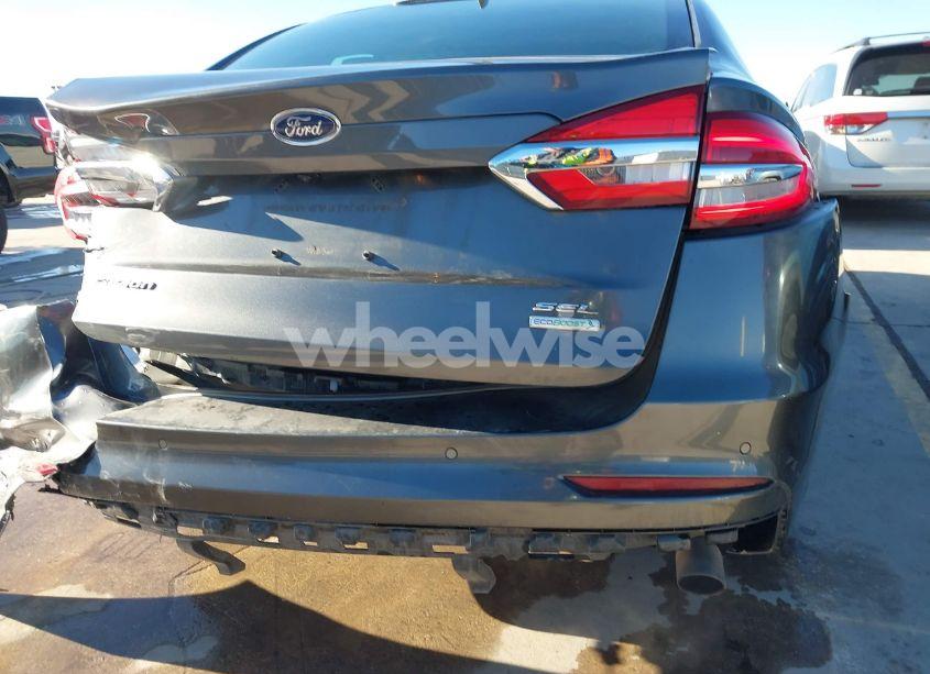 Photo 18 of 2020 Ford Fusion SEL (VIN 3FA6P0CD1LR138838)