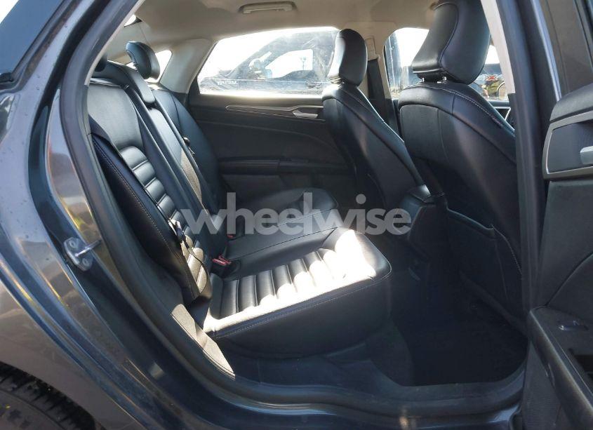Photo 8 of 2020 Ford Fusion SEL (VIN 3FA6P0CD1LR138838)